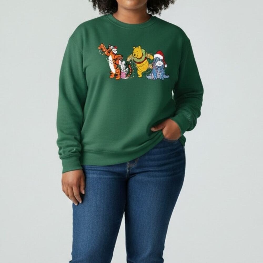 Disney Winnie The Pooh Holiday Crew Neck Sweatshirt NWOT Women's Sz 2X Green - Picture 1 of 7